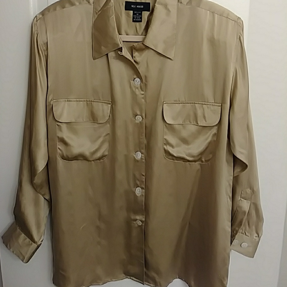 **Price drop** VINTAGE SILK BLOUSE